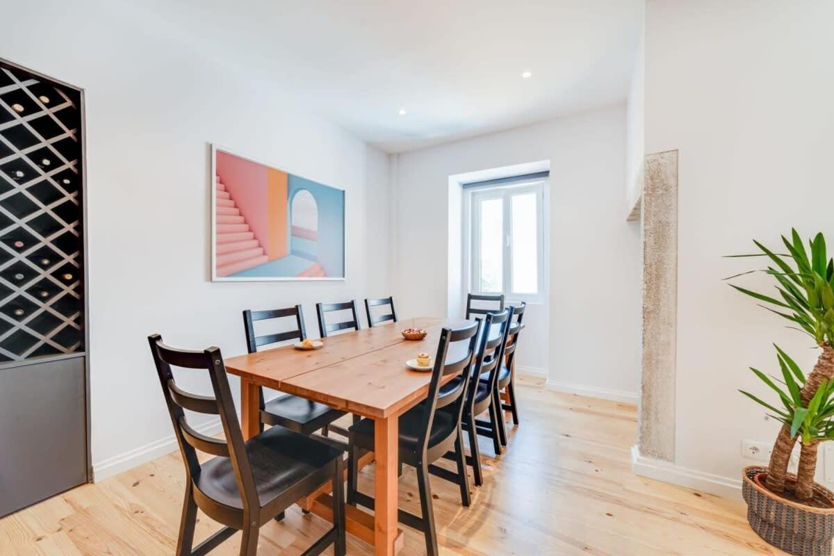 Cozy Coastal Getaway 3Br Apartment In Estoril Exteriör bild