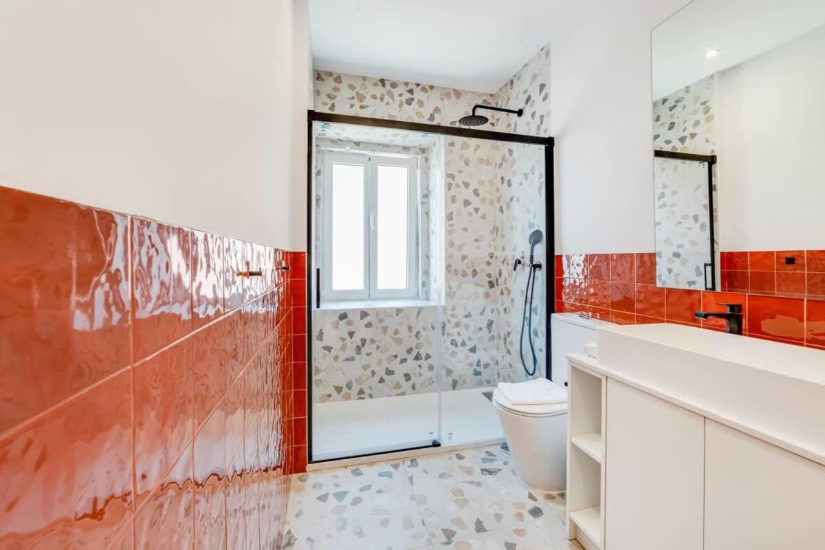 Cozy Coastal Getaway 3Br Apartment In Estoril Exteriör bild